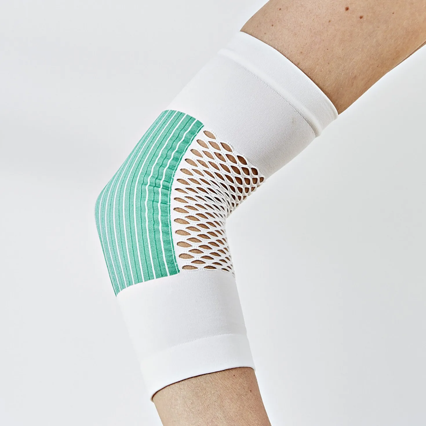 Ellenbogen-/Kniebandage mit Gelenkpflege grün
