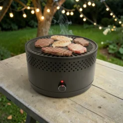 Holzkohlegrill mit Lüfter