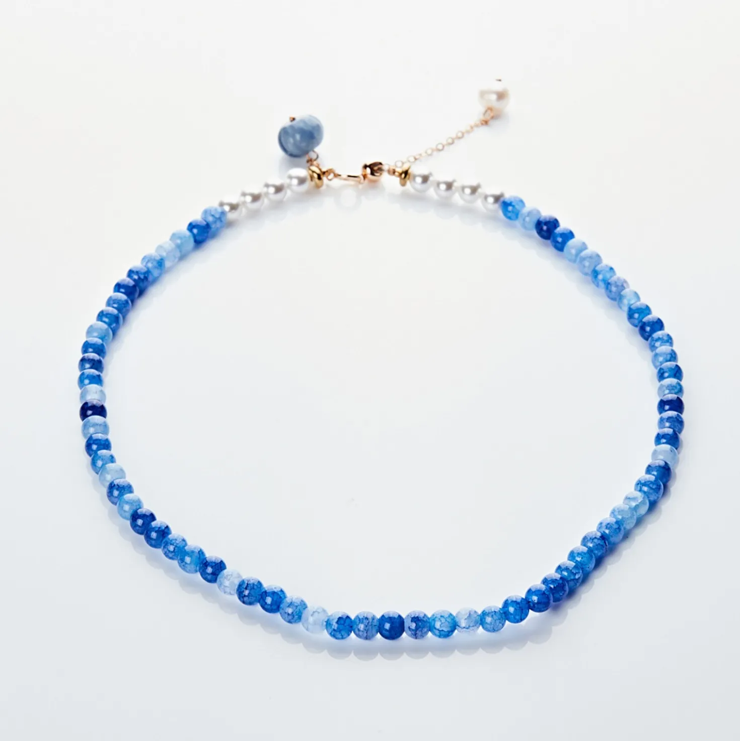 Jade-Kette mit Süßwasserperlen