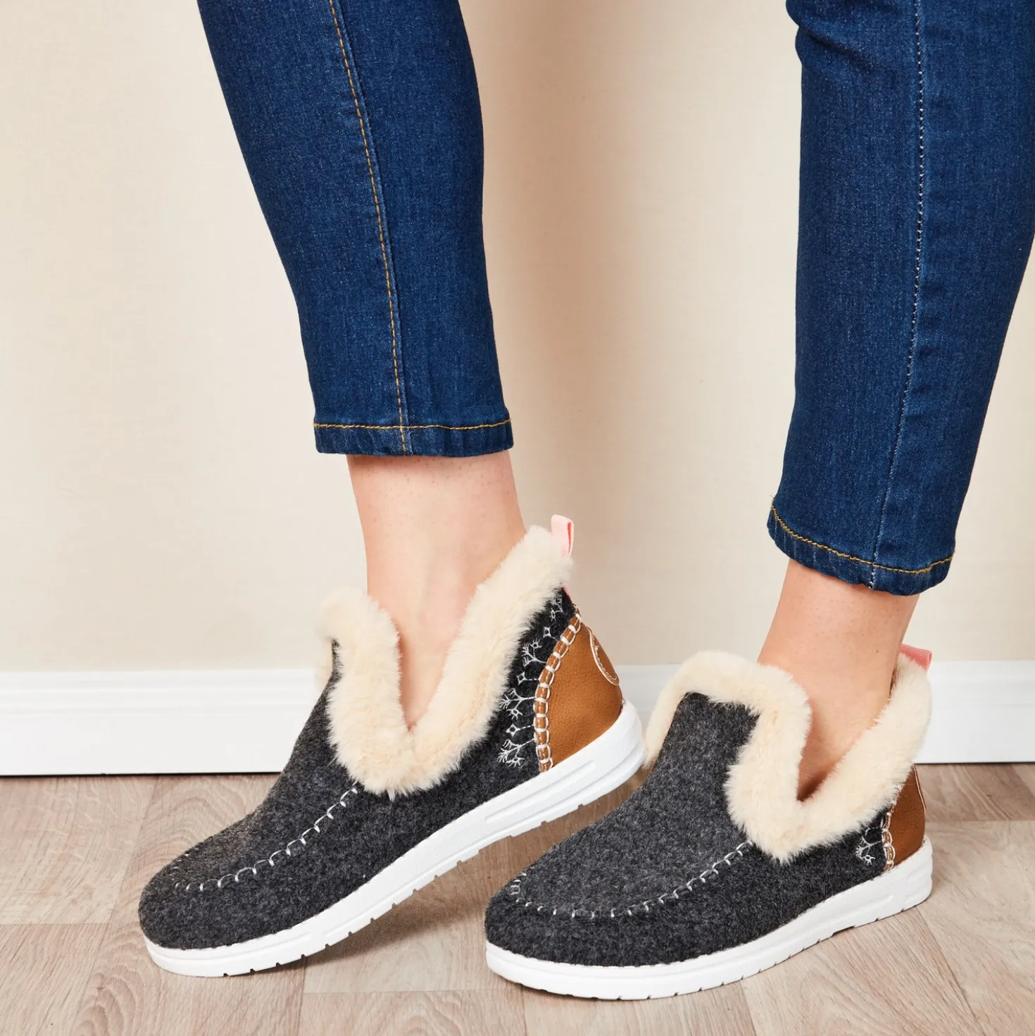 Komfort-Slipper "Mone" grau