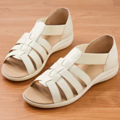 Sandale "Mina" beige