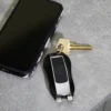 Schlüsselanhänger mit Powerbank 1200mAh 2-in-1 Victor Tools