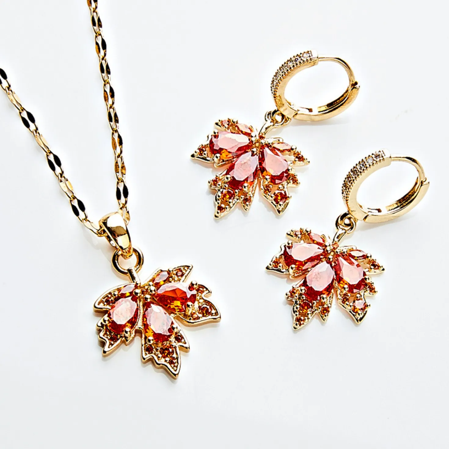 Schmuckset "Ahorn" Kette + Ohrhänger in Geschenkbox Amélie di Santi