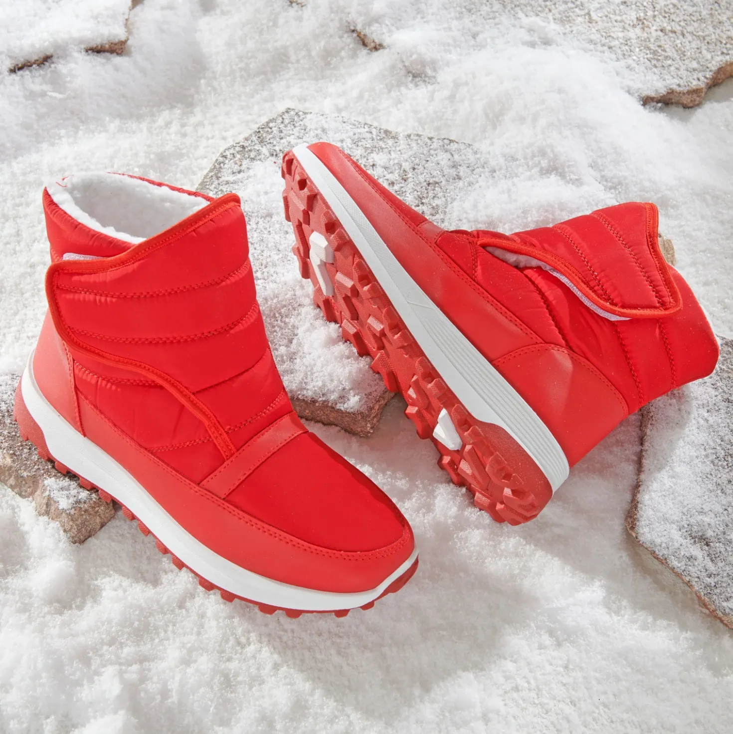 Schneeboot "Elfi" rot