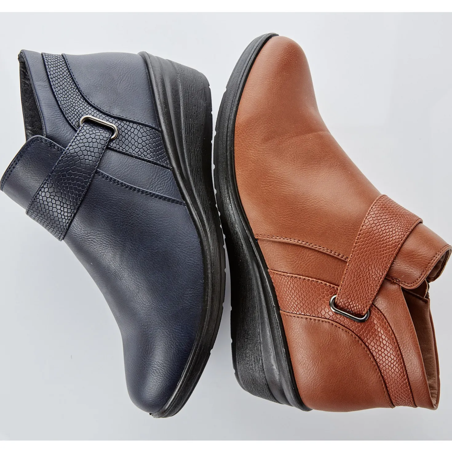 Stiefelette "Brit" dunkelblau